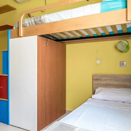 Budget Friendly With Private Roof Appartamento *